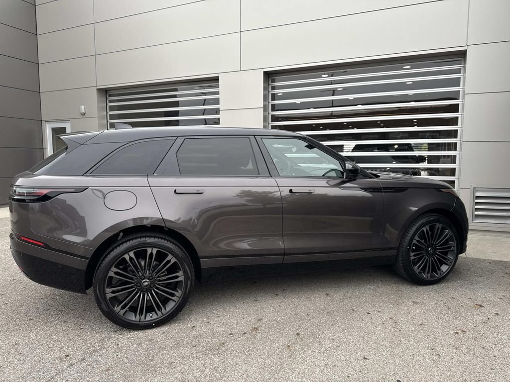 New 2026 Land Rover Range Rover Velar Belgravia AWD/4WD image 7
