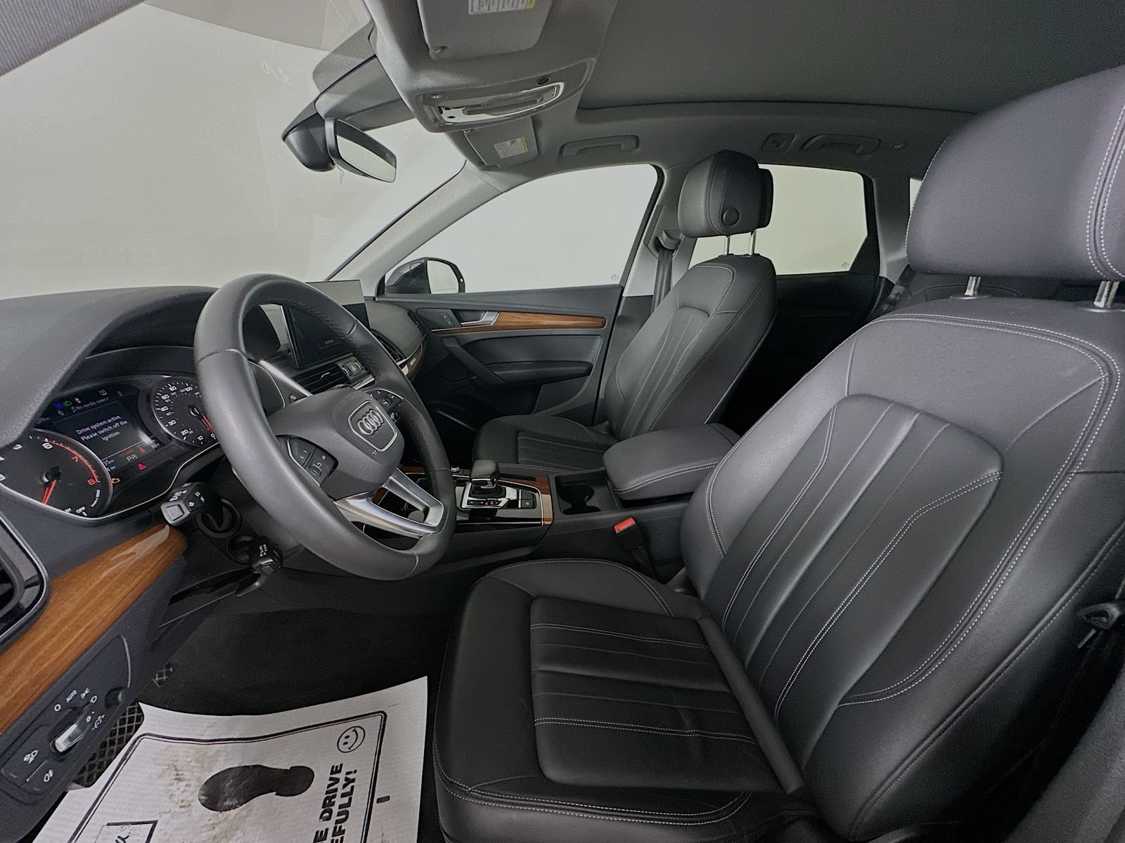 Used 2023 Audi Q5 2.0T Premium w/ Convenience Package AWD/4WD image 34