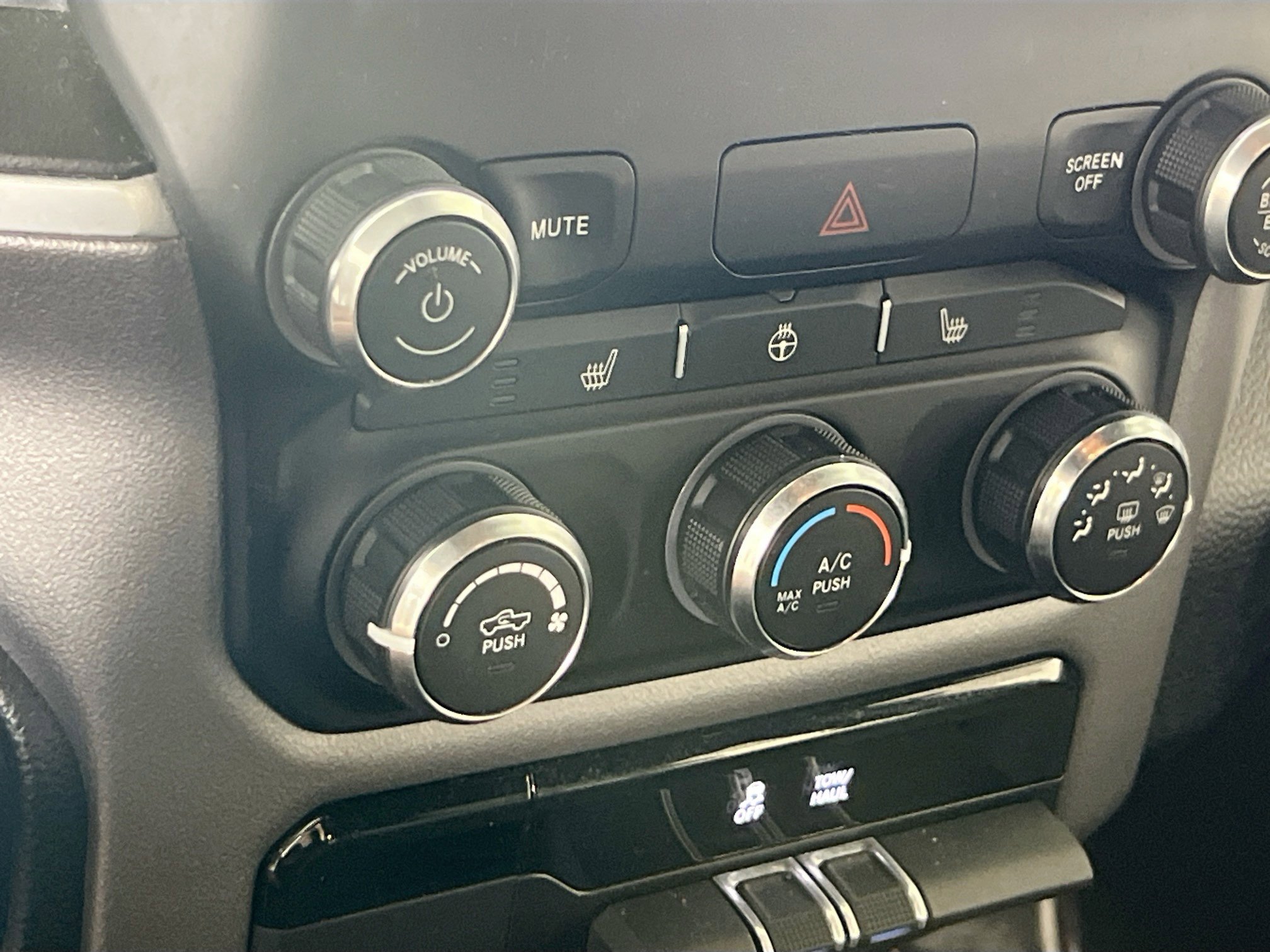 Used 2023 RAM 1500 Big Horn image 19