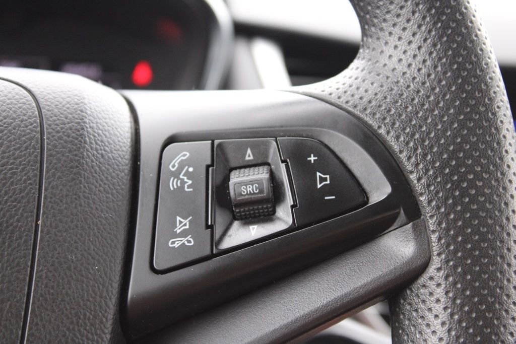 Used 2021 Chevrolet Trax LS w/ Tint and Cruise Package image 28