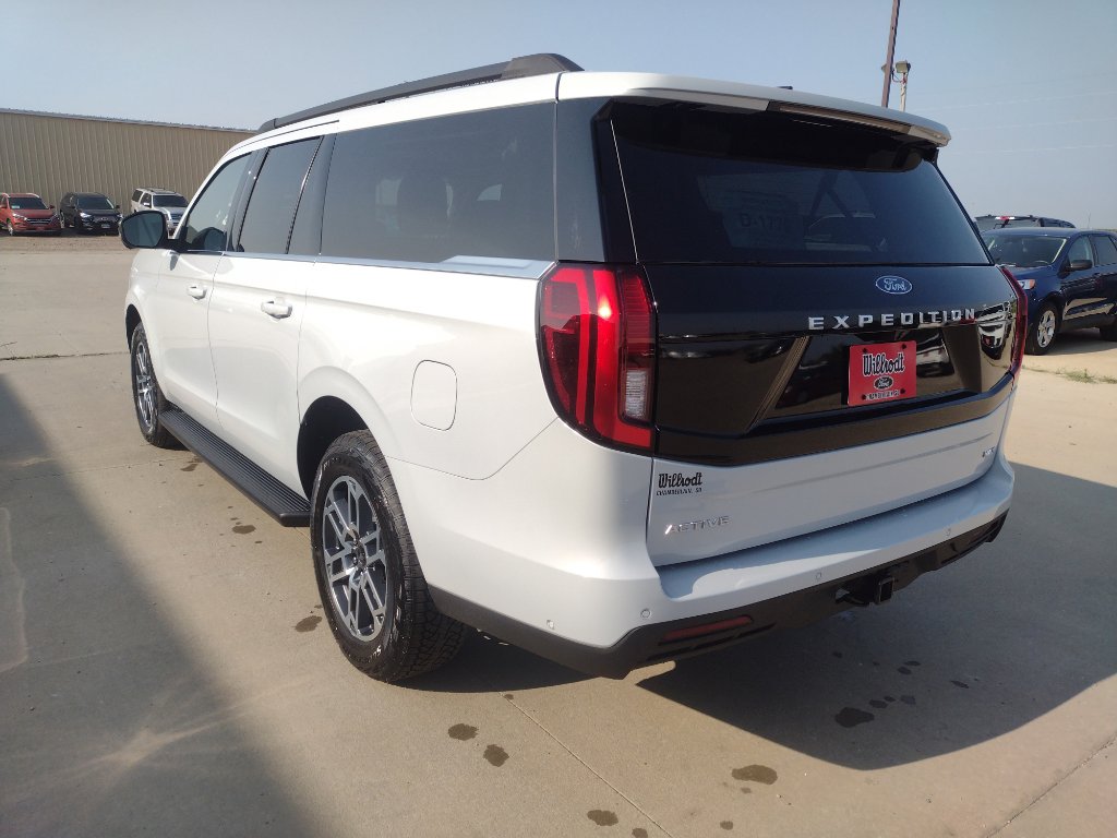 New 2025 Ford Expedition Max Active image 7