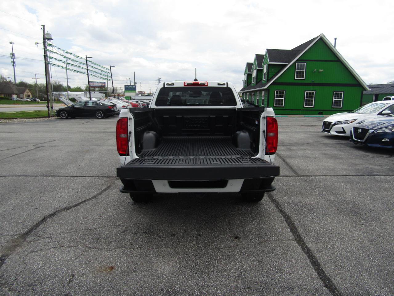 Used 2022 Chevrolet Colorado LT w/ Fleet Safety Package image 7