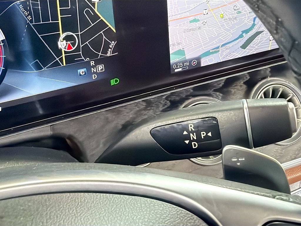 Used 2018 Mercedes-Benz E 400 4MATIC Cabriolet image 18