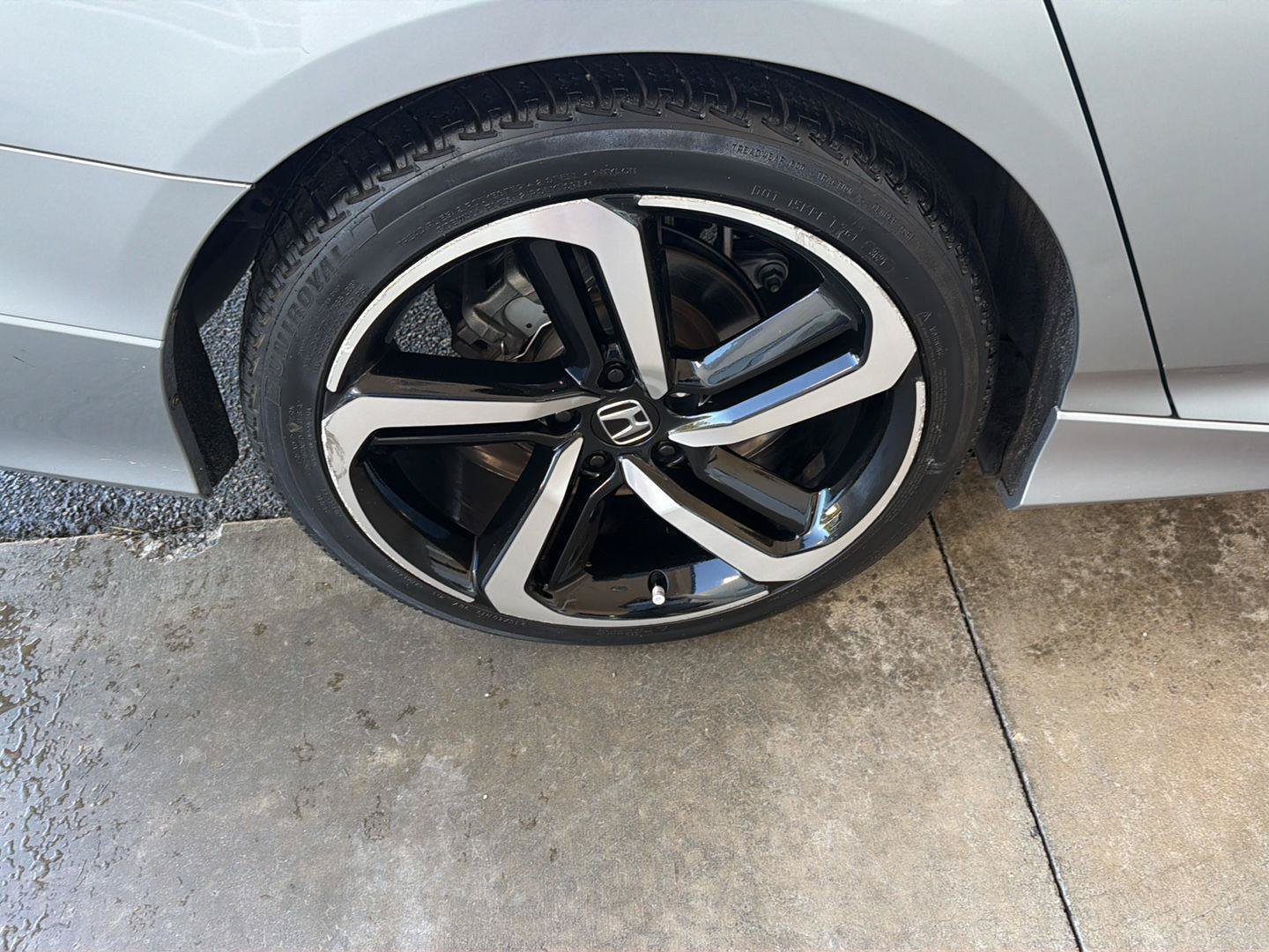 Used 2019 Honda Accord Sport image 36