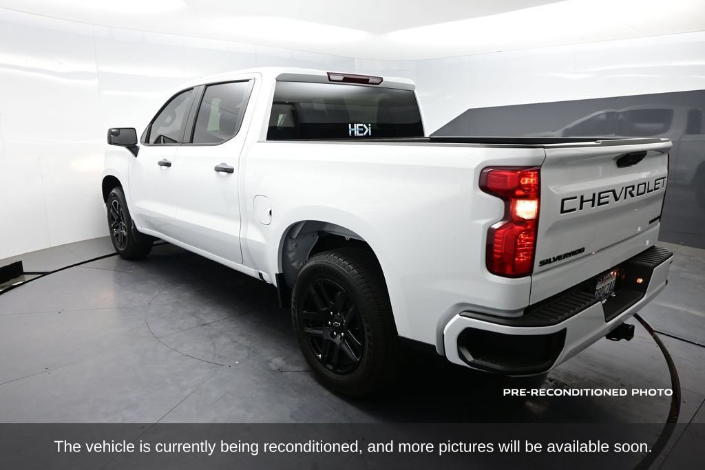Used 2024 Chevrolet Silverado 1500 Custom w/ LPO, Dark Essentials Package RWD image 7