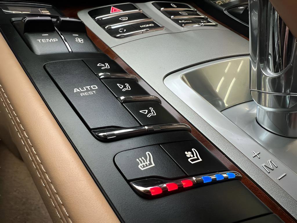 Used 2012 Porsche Panamera Turbo image 70