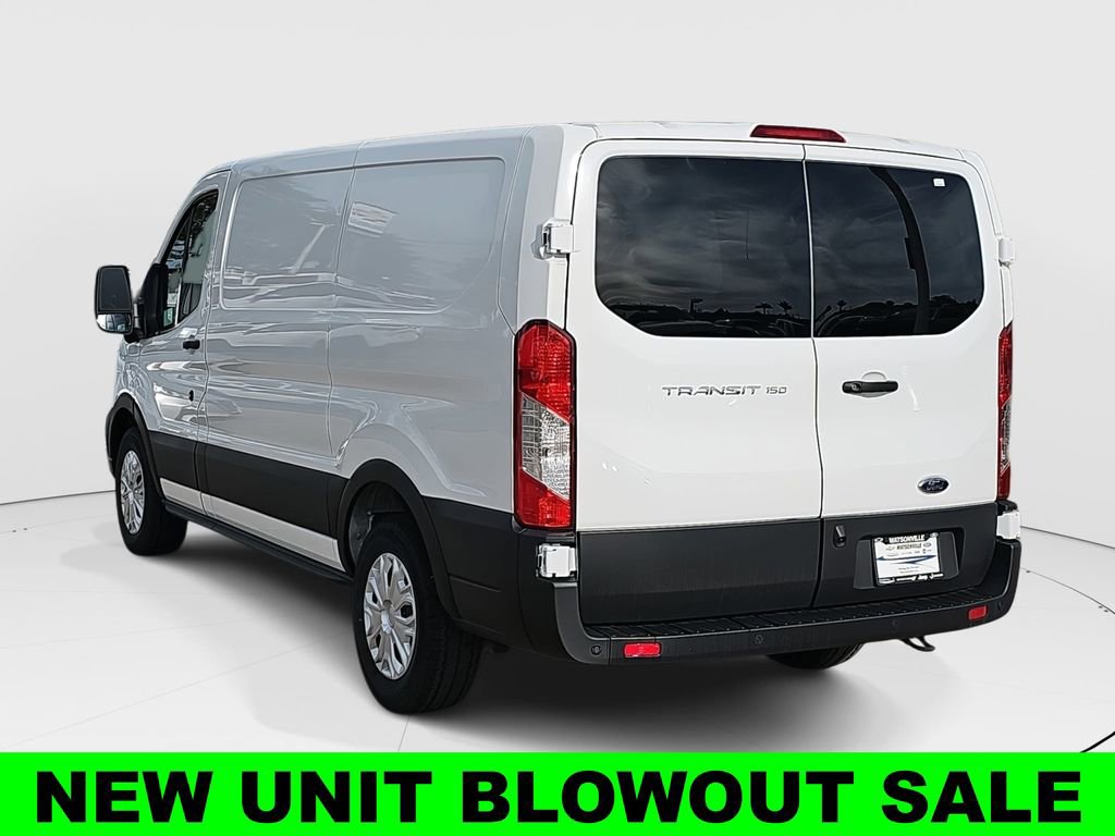 Used 2024 Ford Transit 150 Low Roof w/ Fleet Safety Package RWD image 5