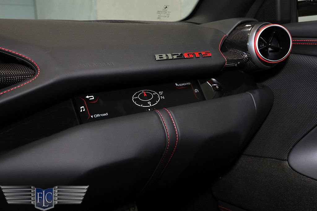 Used 2021 Ferrari 812 GTS RWD image 31
