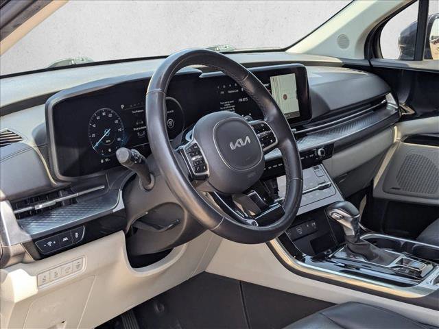 Used 2023 Kia Carnival SX Prestige image 10