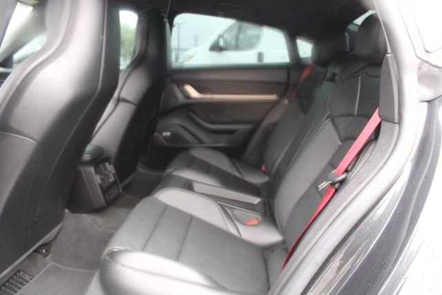 Used 2022 Porsche Taycan 4S image 38