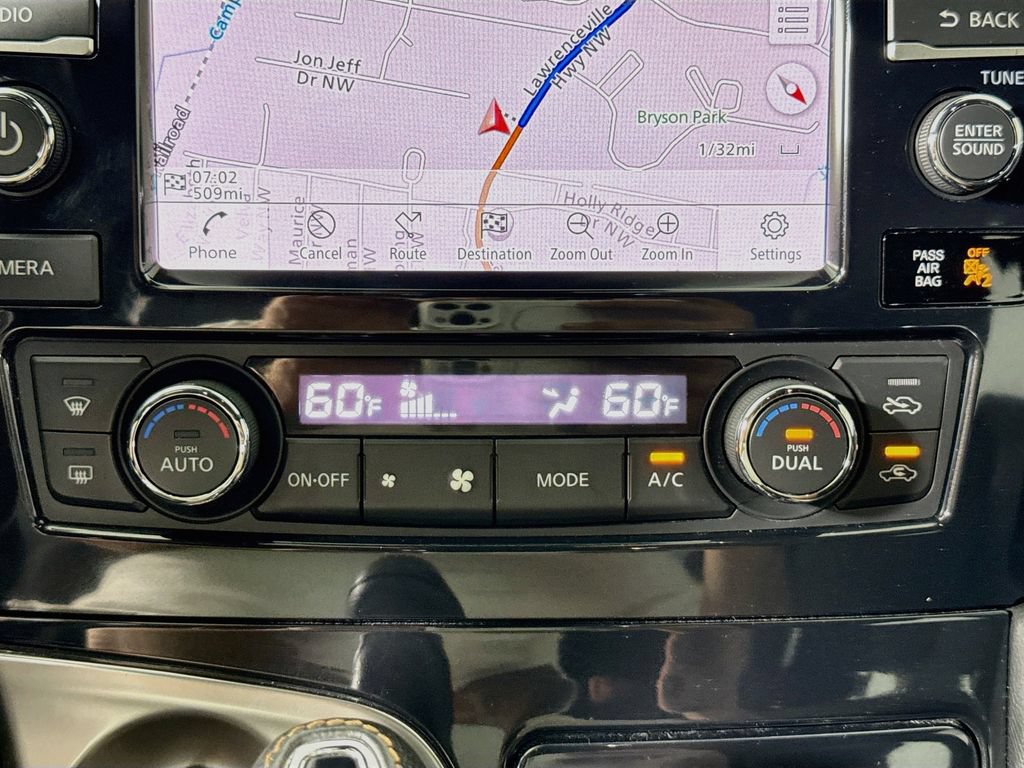 Used 2019 Nissan Maxima SR w/ Premium Package FWD image 16