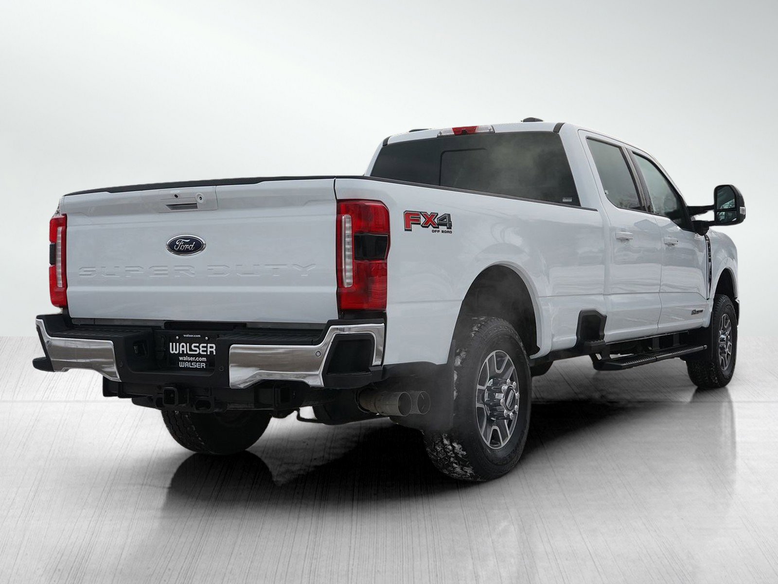 Used 2024 Ford F350 Lariat image 5