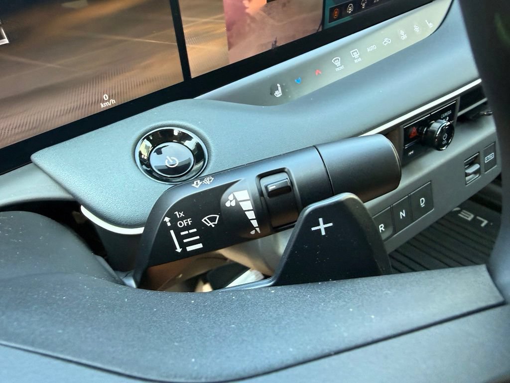 New 2026 Nissan Leaf SV Plus w/ Floor Mat Package (SV+) FWD image 21
