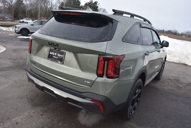 Certified 2025 Kia Sorento SX image 3