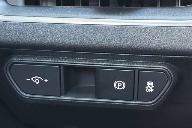 New 2026 Kia K4 FWD image 28