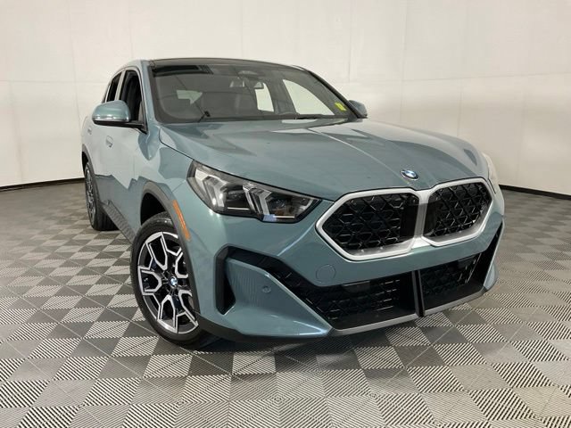 Certified 2025 BMW X2 xDrive28i AWD/4WD image 8