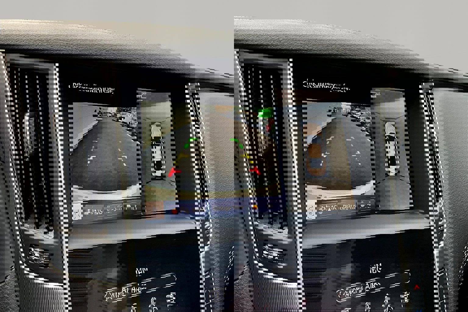 Used 2022 INFINITI Q60 3.0t Luxe w/ Essential Package image 13