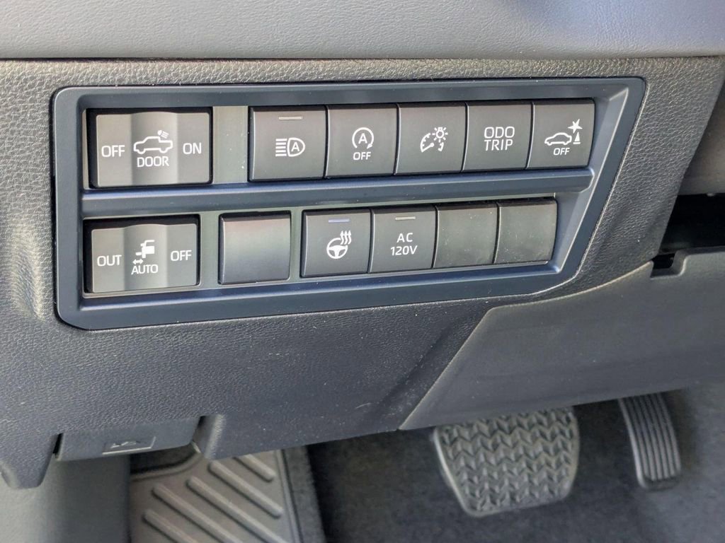 New 2025 Toyota Tundra Platinum image 17
