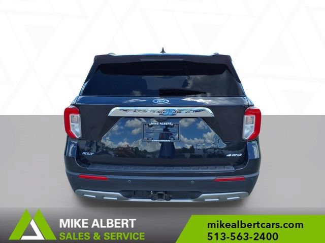 Used 2023 Ford Explorer XLT w/ Equipment Group 202A AWD/4WD image 6