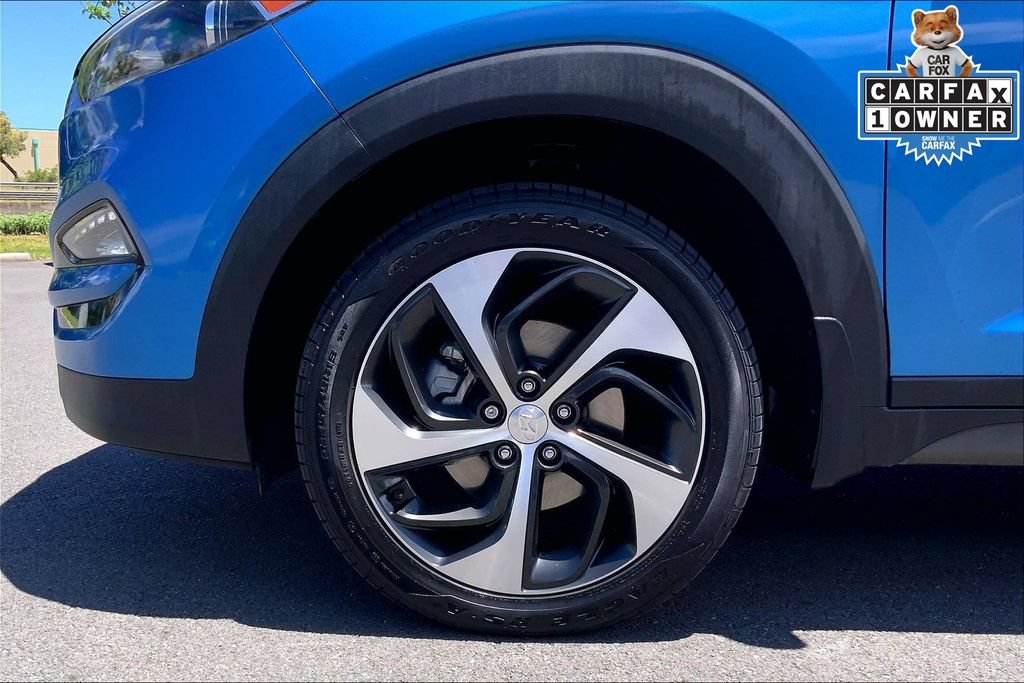 Used 2016 Hyundai Tucson Limited w/ Option Group 03 FWD image 9