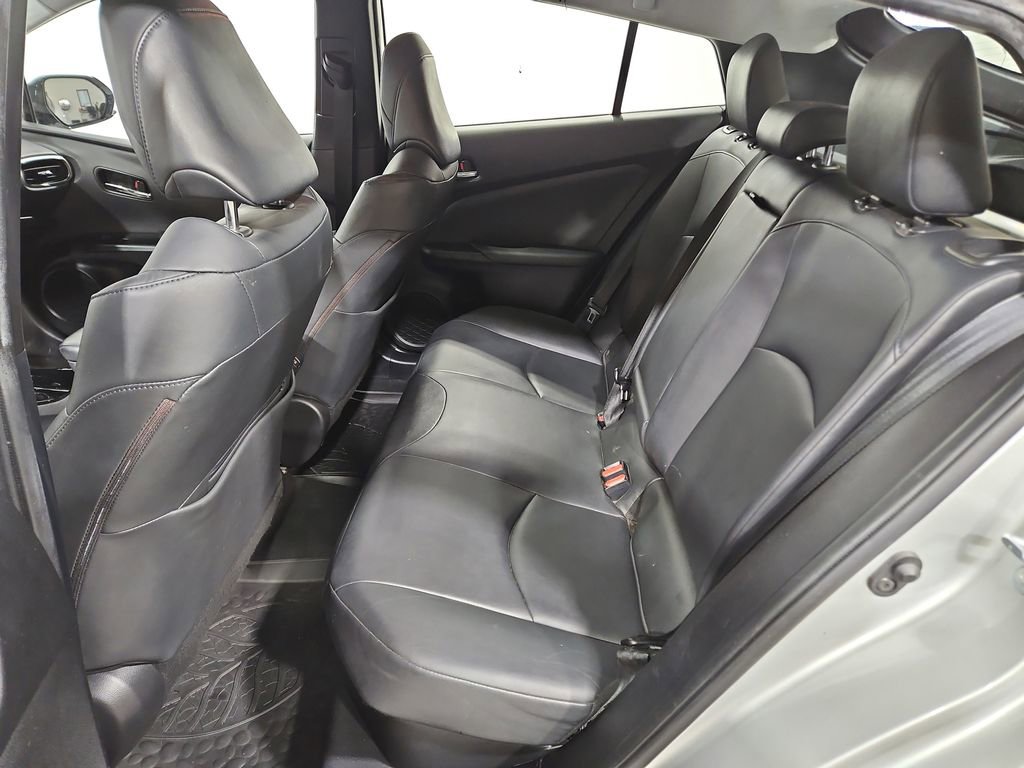 Used 2019 Toyota Prius XLE w/ Premium Convenience Package FWD image 24