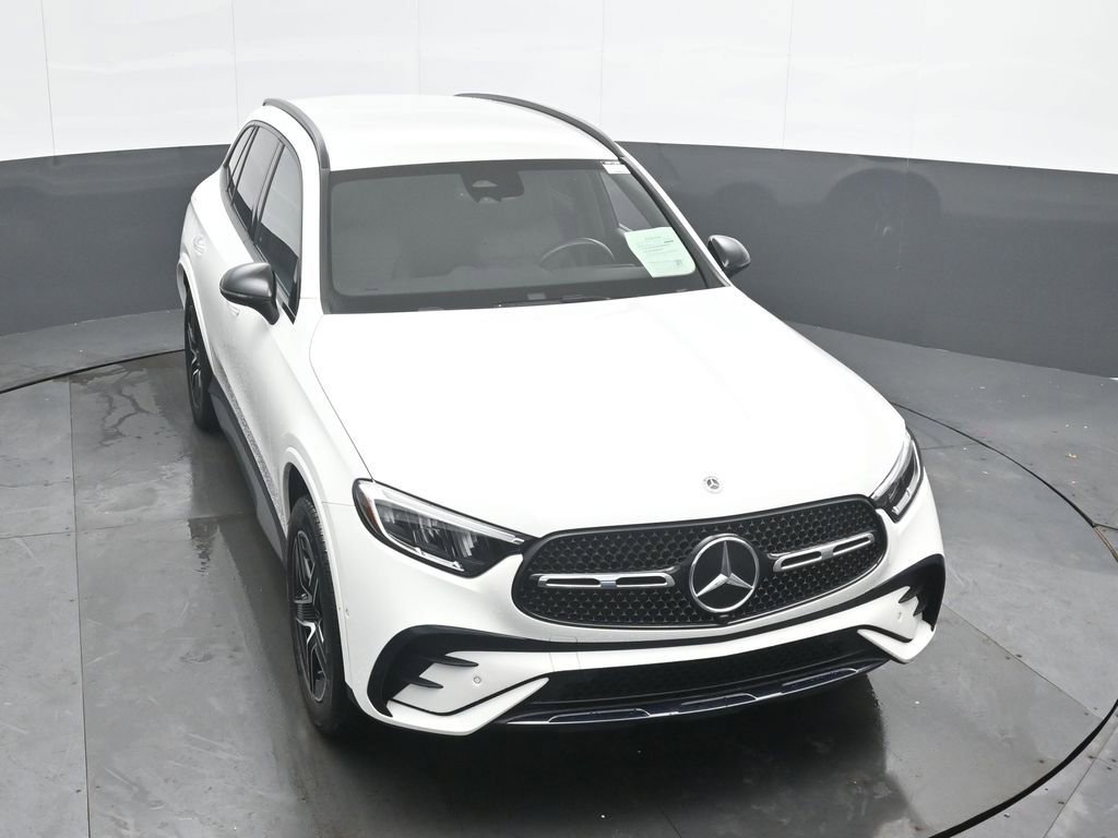 Used 2023 Mercedes-Benz GLC 300 image 32