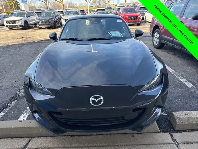 Used 2025 MAZDA MX-5 Miata RF Grand Touring image 2
