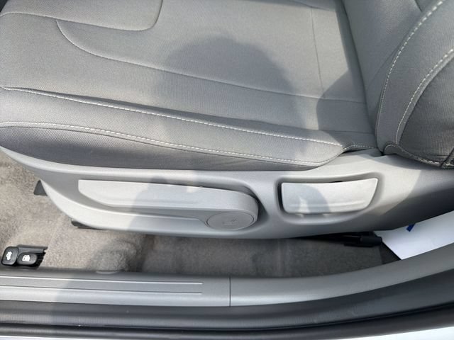 New 2026 Hyundai Elantra SEL Sport Premium FWD image 37