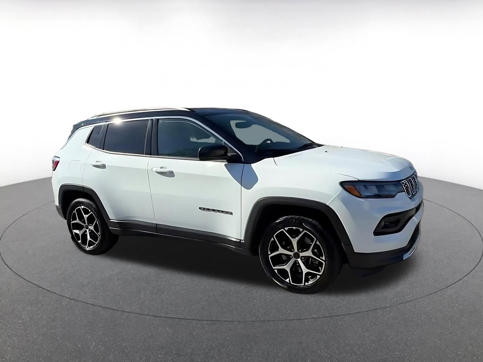 Used 2025 Jeep Compass Limited video 2