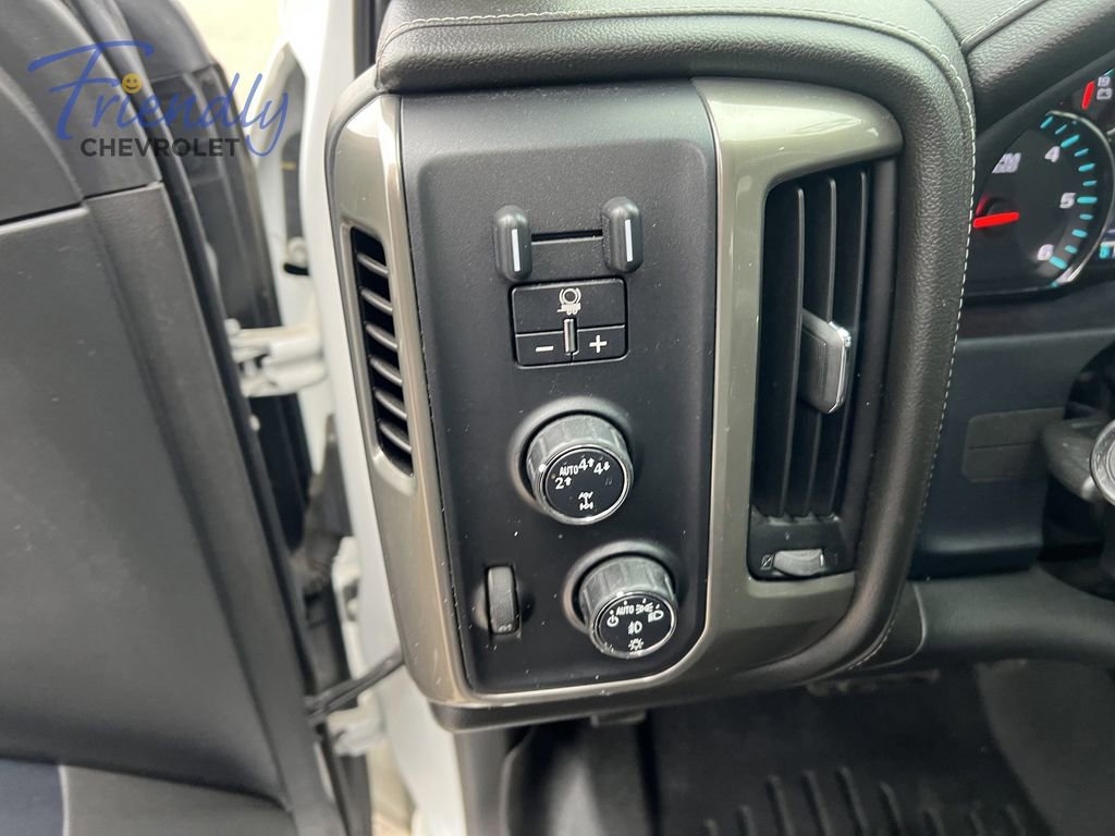 Used 2017 Chevrolet Silverado 1500 High Country AWD/4WD image 19