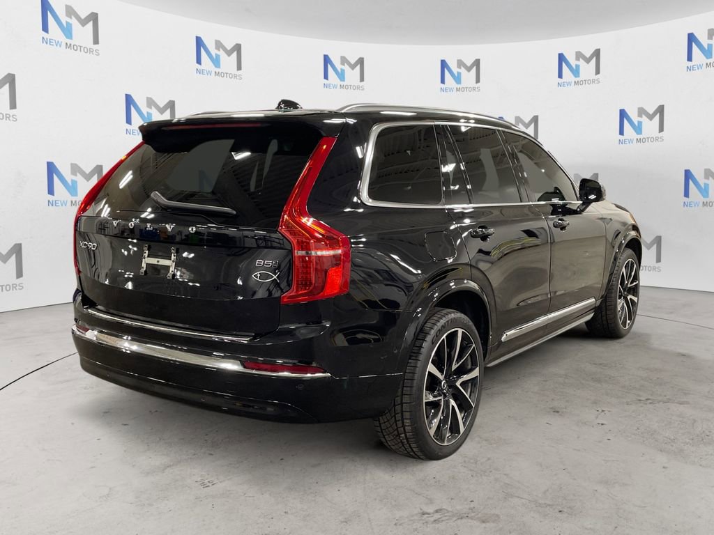 Used 2023 Volvo XC90 B5 Plus w/ Protection Package Premier image 5