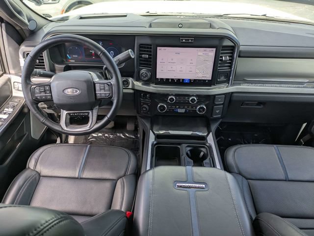 Used 2025 Ford F350 Platinum AWD/4WD image 17