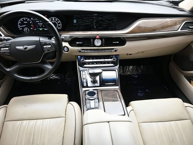 Used 2018 Genesis G90 3.3T Premium RWD image 18
