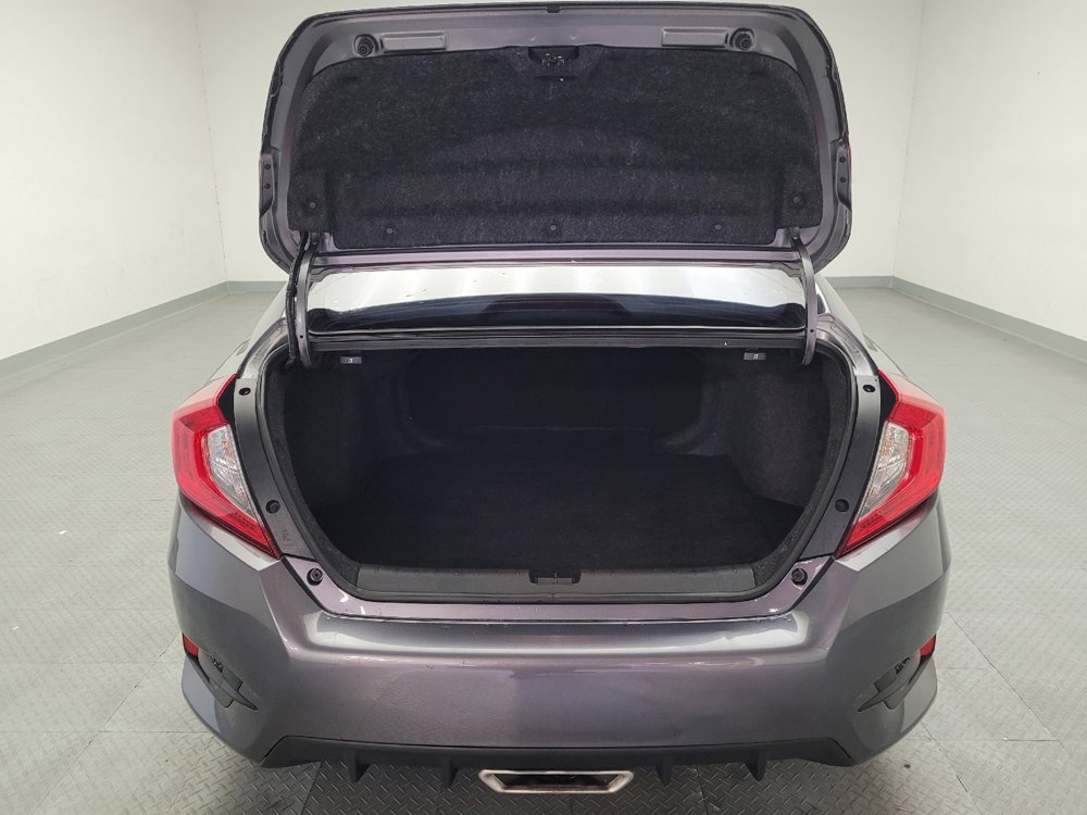 Used 2020 Honda Civic Sport image 29