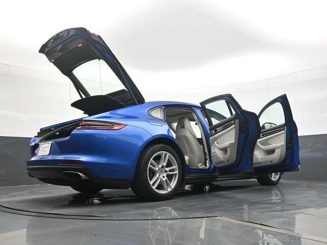 Certified 2017 Porsche Panamera 4 image 26