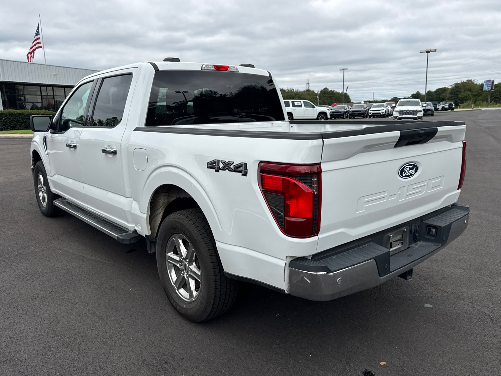 Used 2025 Ford F150 XLT w/ Equipment Group 301A Standard AWD/4WD image 7