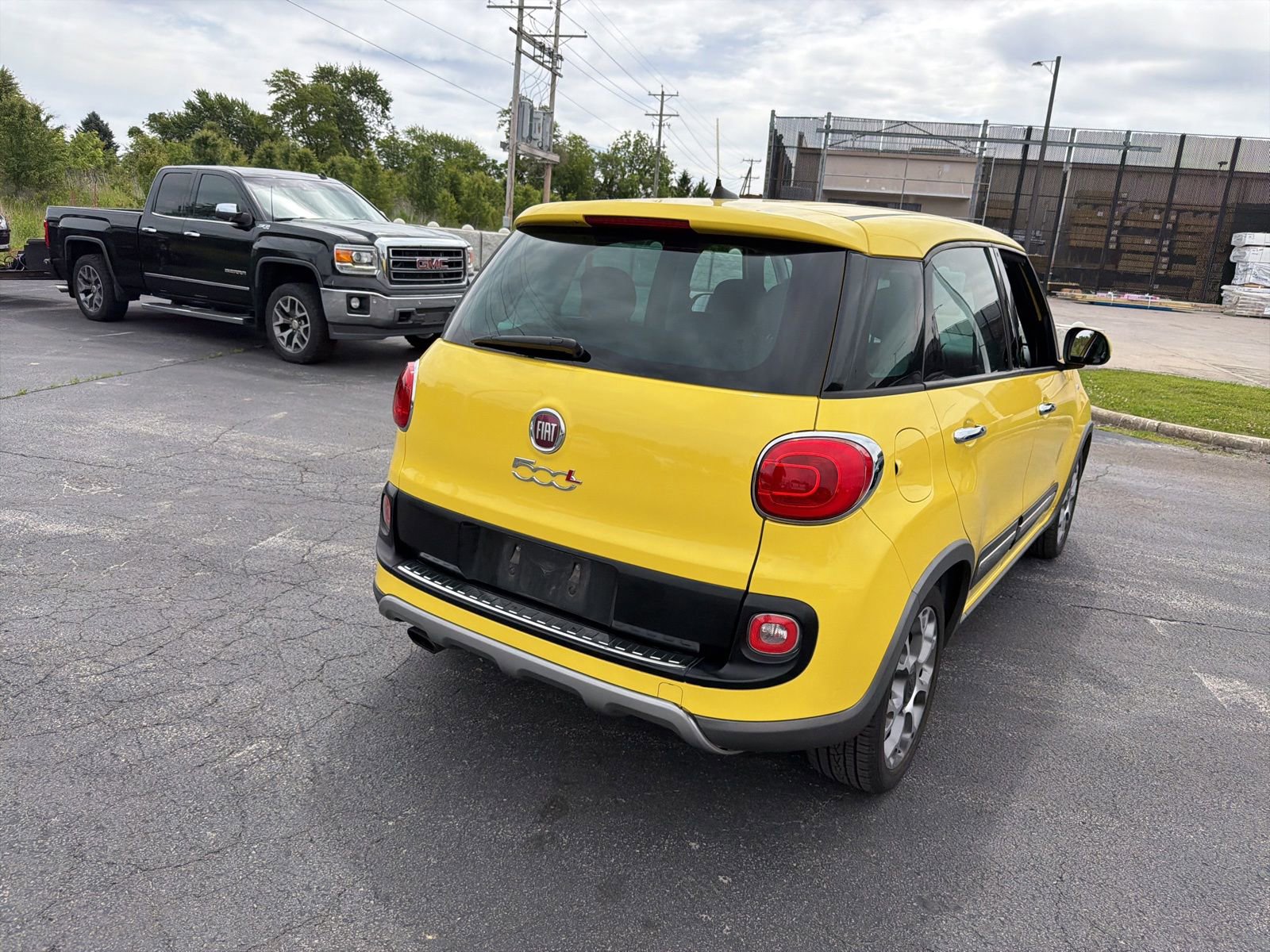 Used 2017 FIAT 500L Trekking FWD image 6