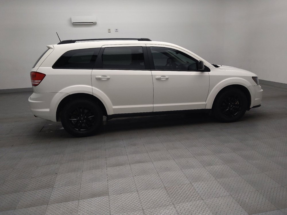 Used 2020 Dodge Journey SE w/ SE Popular Equipment Group FWD image 11