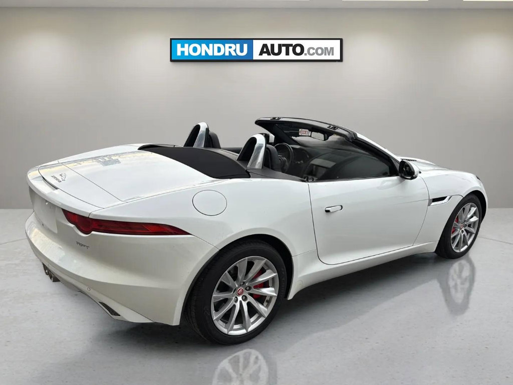 Used 2016 Jaguar F-TYPE Convertible image 8
