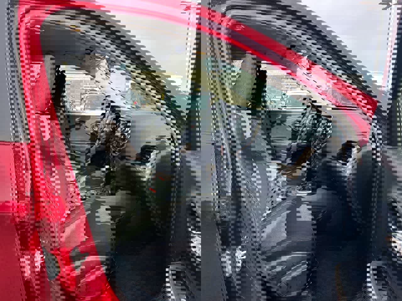 Used 2017 Jeep Cherokee Sport image 26