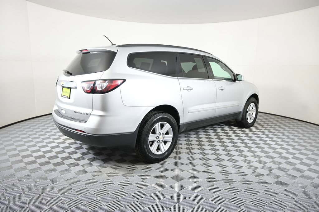 Used 2013 Chevrolet Traverse LT FWD image 6