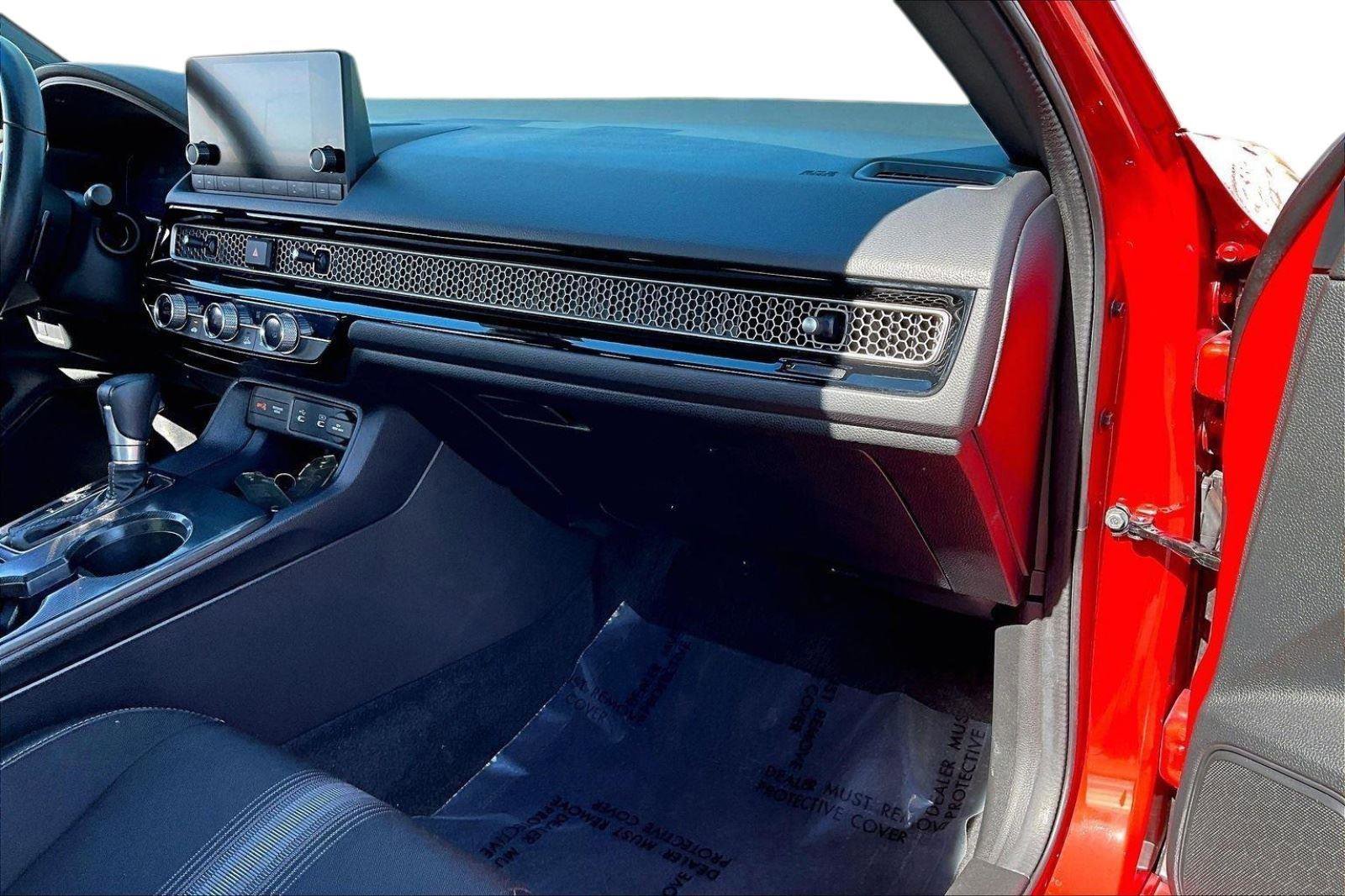 Used 2025 Honda Civic Sport image 15