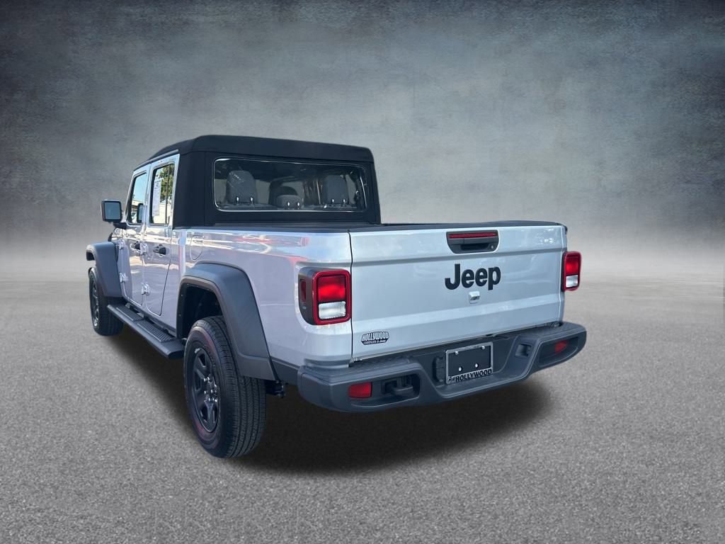 Certified 2024 Jeep Gladiator Sport image 6