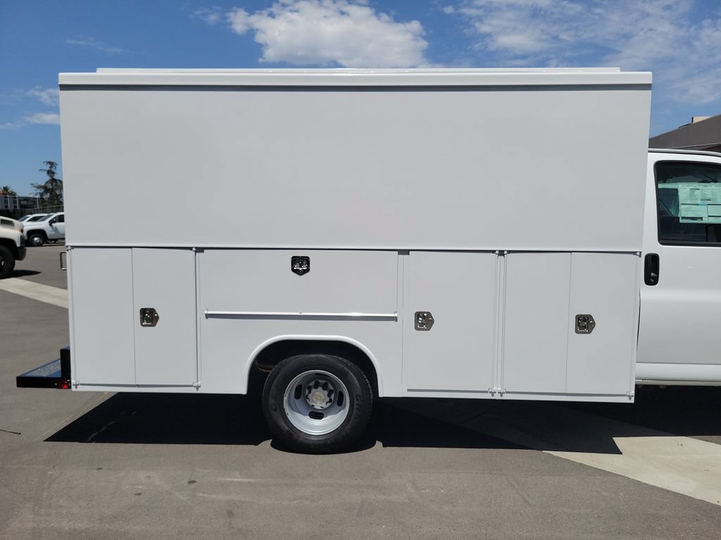 New 2026 Chevrolet Express 3500 w/ Power Convenience Package RWD image 13