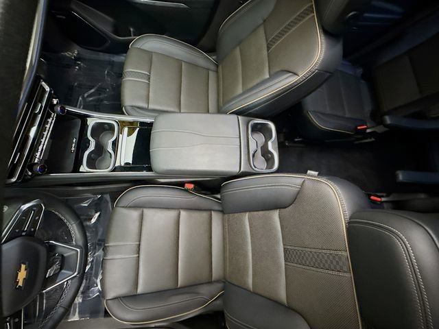 Used 2025 Chevrolet Traverse High Country image 25