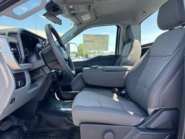 New 2025 Ford F250 XL w/ 360-Degree Camera Package AWD/4WD image 4