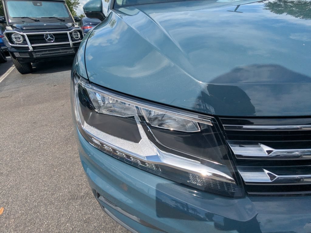 Used 2019 Volkswagen Tiguan SE w/ Panoramic Sunroof Package FWD image 21