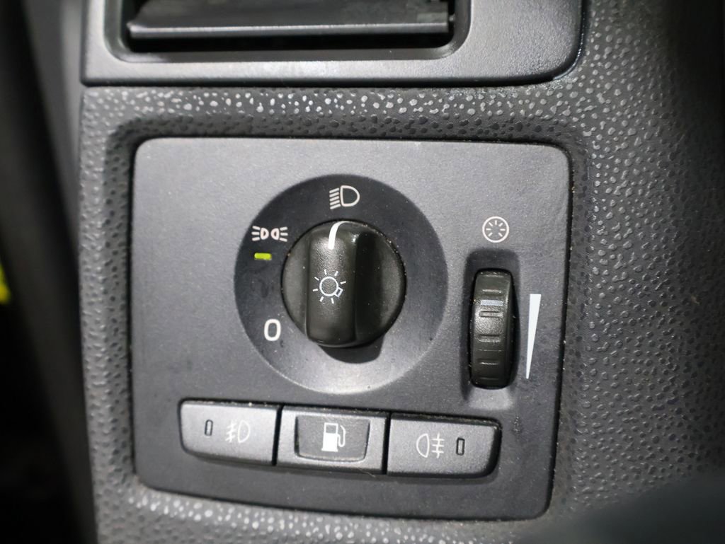 Used 2008 Volvo S40 T5 image 29