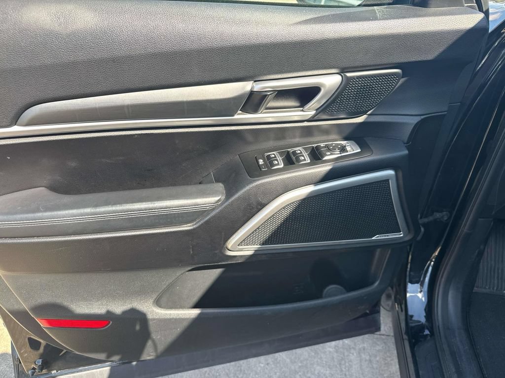 Used 2020 Kia Telluride LX AWD/4WD image 25