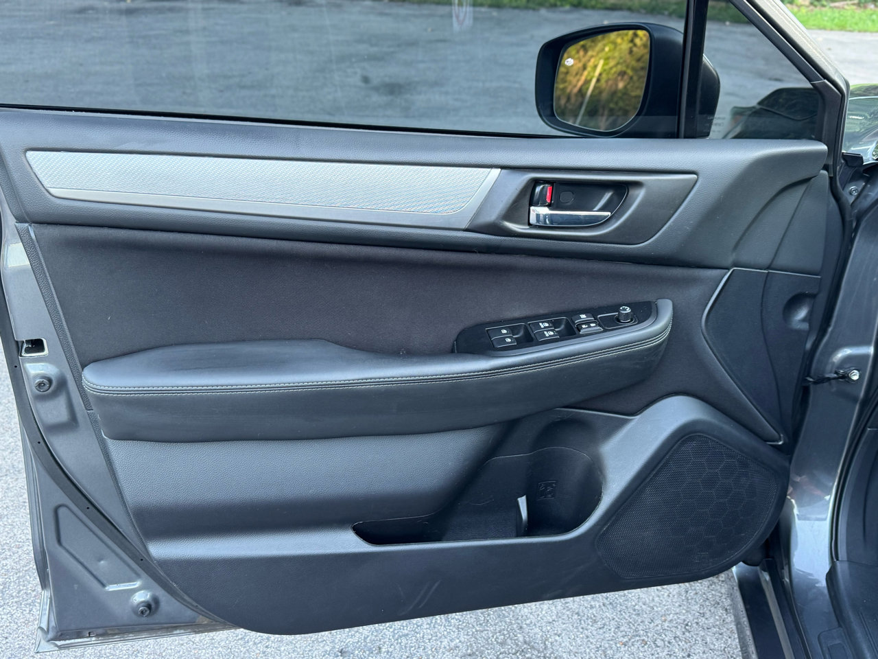 Used 2018 Subaru Legacy 2.5i Premium w/ Popular Package #1 image 11